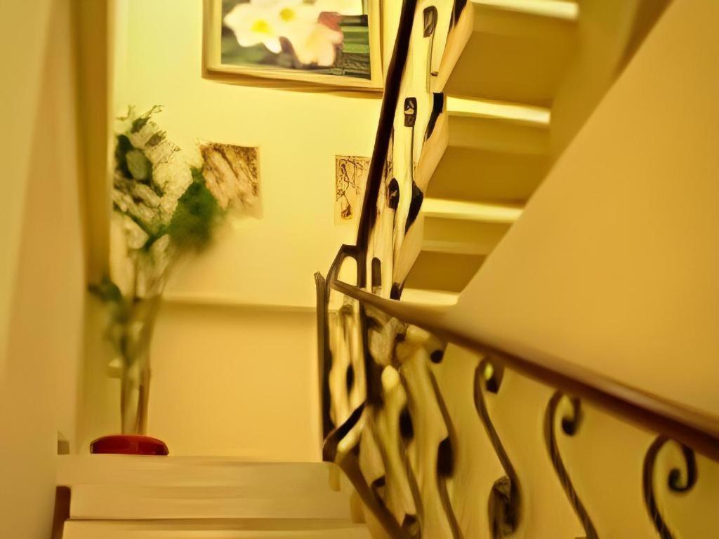 Hotel New Ayuda Богор Экстерьер фото